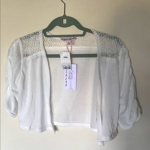 Short white dress shoulder cover-up